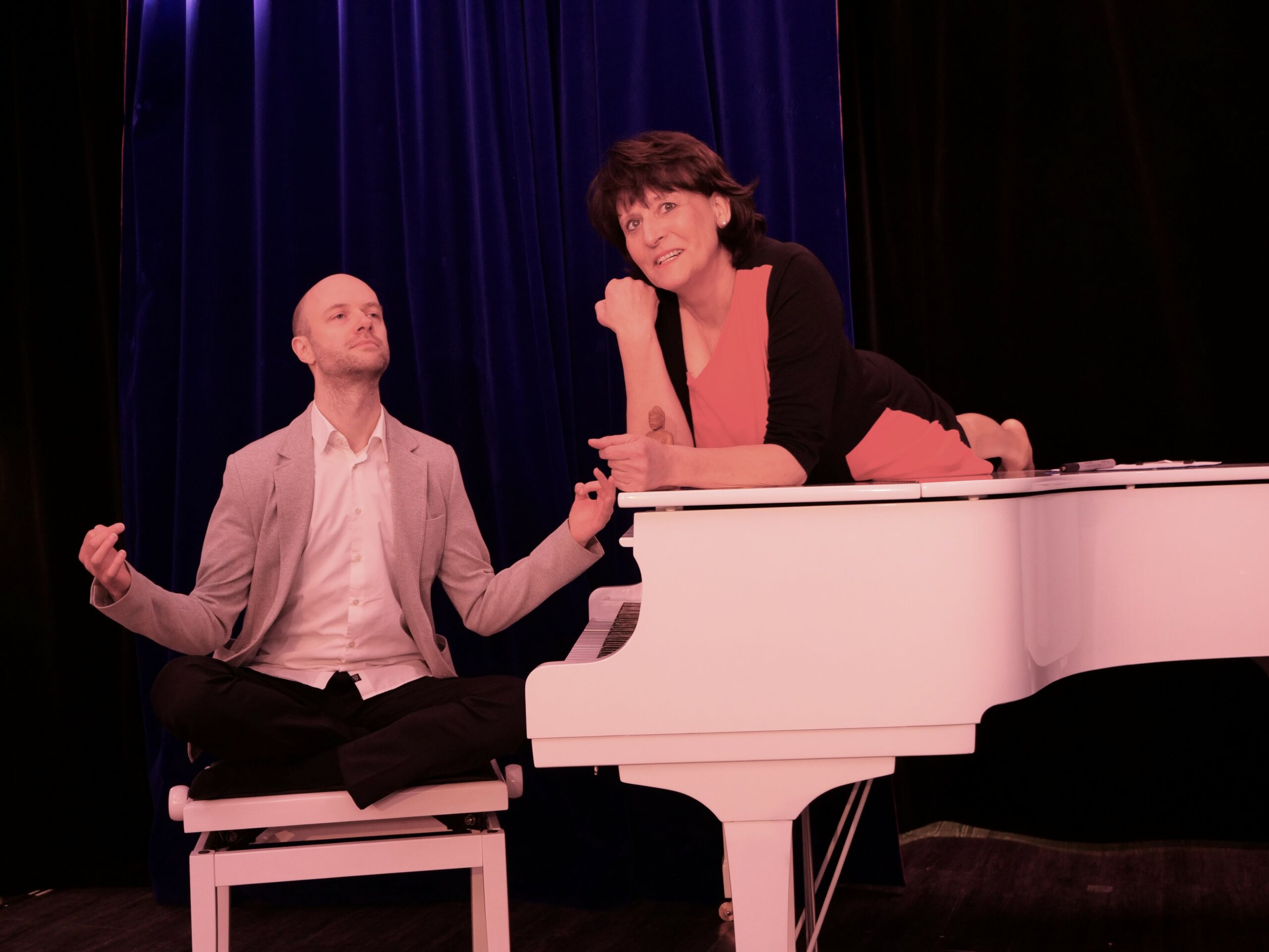 Kabarett Theater Sanftwut, Annekatrin Michler auf der Bühne, Jetzt nicht bleede werden, Kunst, Kultur, Bühnenprogramme, Auftritte, Unterhaltung, Kabarett, Die Ändertainerin®